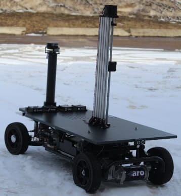 aro pioneer autonomous mobile robot artificial intelligence AMR logistics warehouse robot for distrobution center
